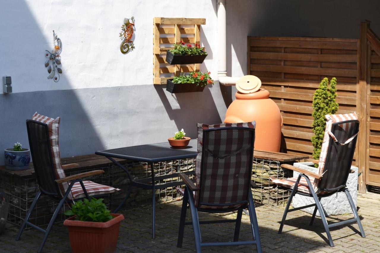Weingut Mathy-Schanz Osann-Monzel Extérieur photo